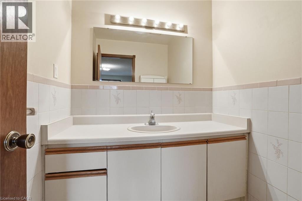 60 REXFORD Drive, Hamilton, Ontario, L8W2L9 — Photo 18