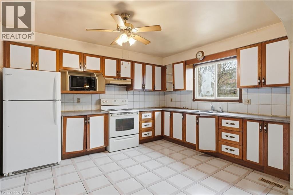 60 REXFORD Drive, Hamilton, Ontario, L8W2L9 — Photo 6