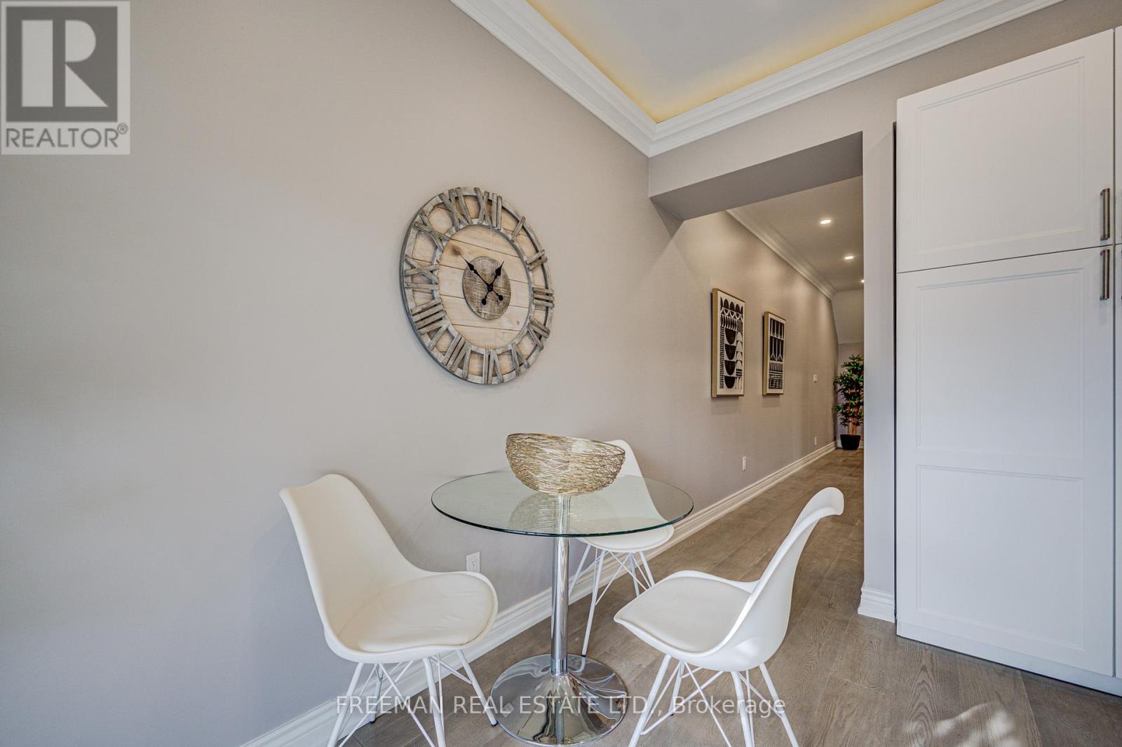 MAIN&2ND FLOOR - 916 MANNING AVENUE, Toronto (Annex), Ontario, M6G2X4 — Photo 10