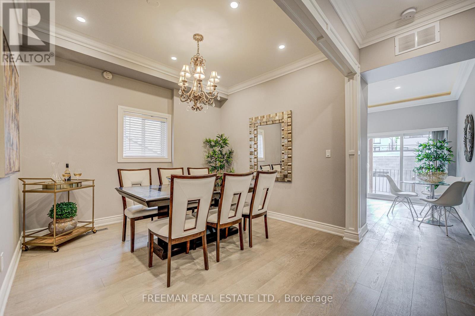 MAIN&2ND FLOOR - 916 MANNING AVENUE, Toronto (Annex), Ontario, M6G2X4 — Photo 11