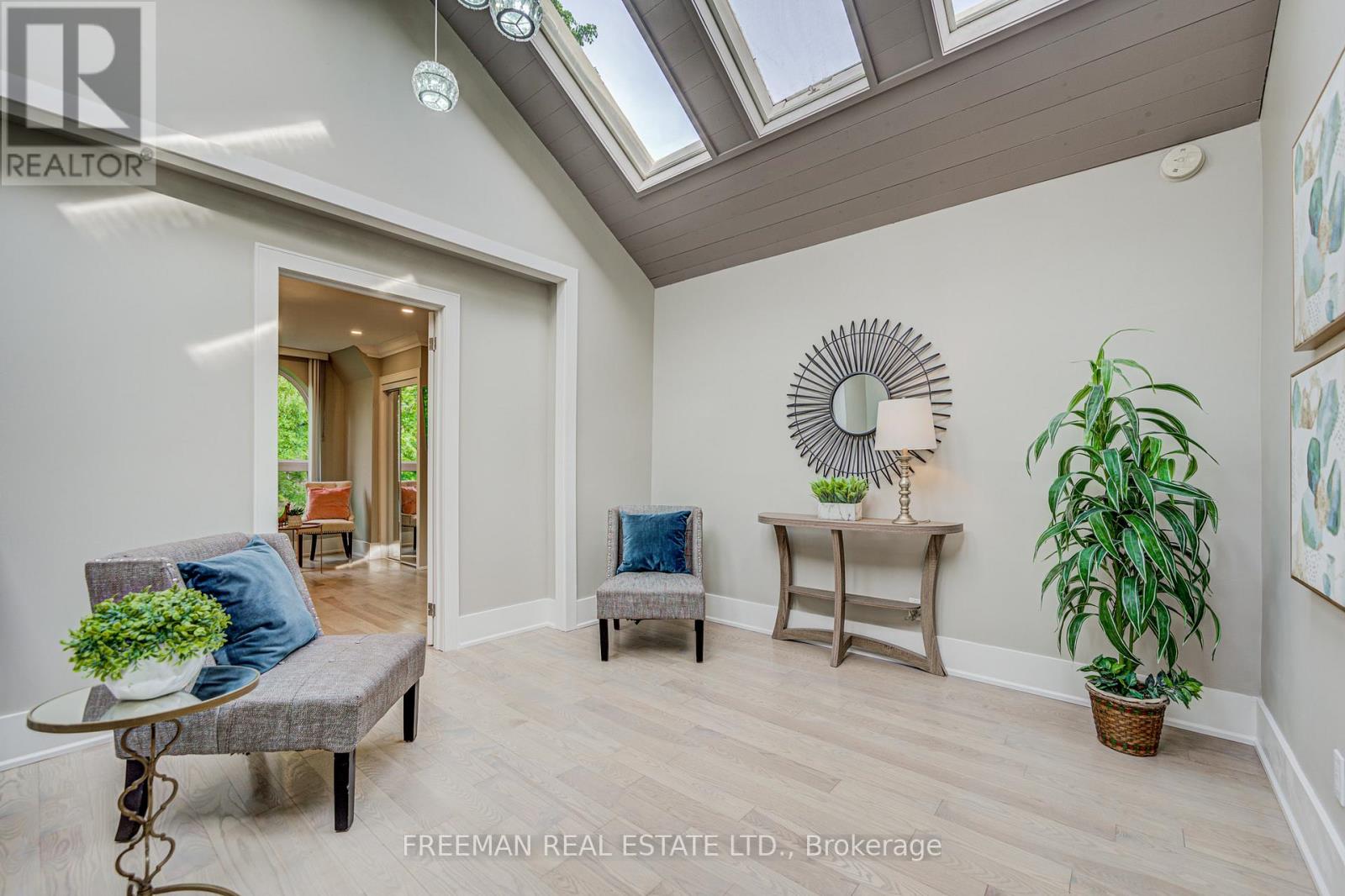 MAIN&2ND FLOOR - 916 MANNING AVENUE, Toronto (Annex), Ontario, M6G2X4 — Photo 15