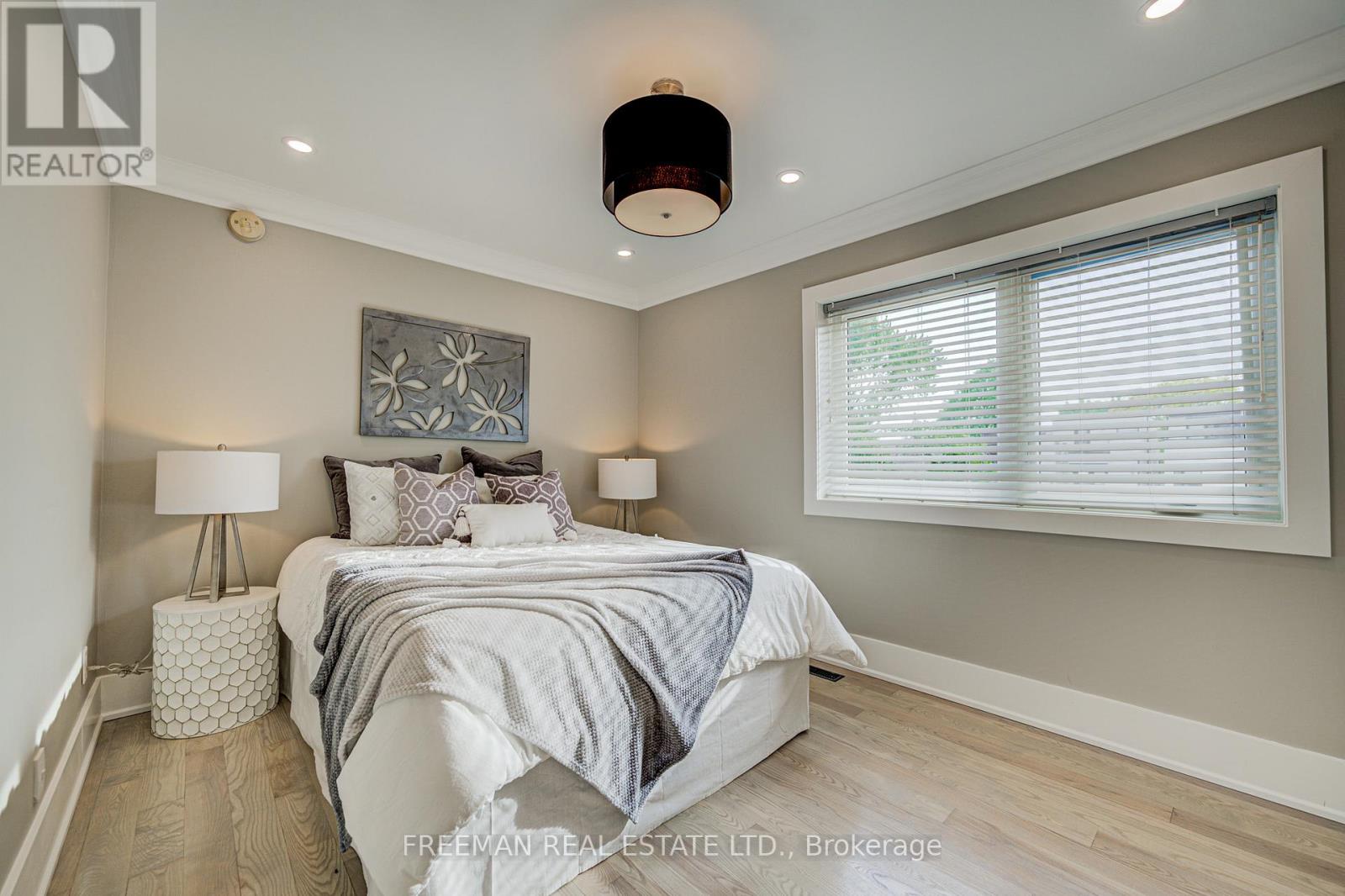 MAIN&2ND FLOOR - 916 MANNING AVENUE, Toronto (Annex), Ontario, M6G2X4 — Photo 23