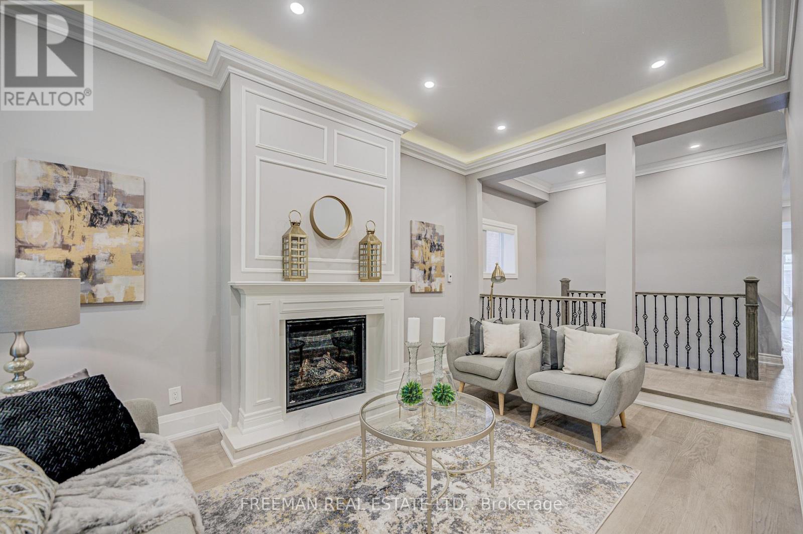 MAIN&2ND FLOOR - 916 MANNING AVENUE, Toronto (Annex), Ontario, M6G2X4 — Photo 5