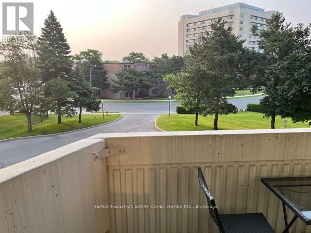 304 - 150 NEPTUNE DRIVE, Toronto (Englemount-Lawrence), Ontario, M6A2Y9 — Photo 8