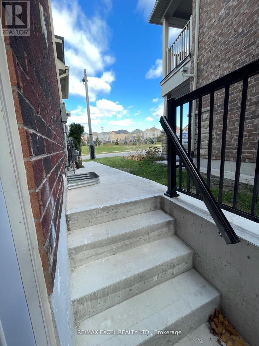 BASEMENT - 125 SHARAVOGUE AVENUE, Oshawa (Windfields), Ontario, L1L0G4 — Photo 12