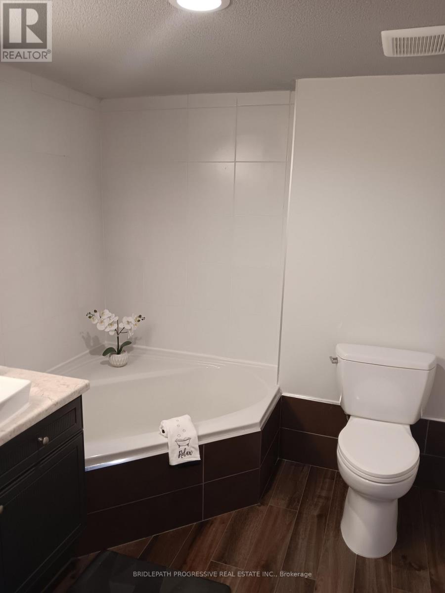 1505 - 7300 YONGE STREET, Vaughan (Crestwood-Springfarm-Yorkhill), Ontario, L4J7Y5 — Photo 17