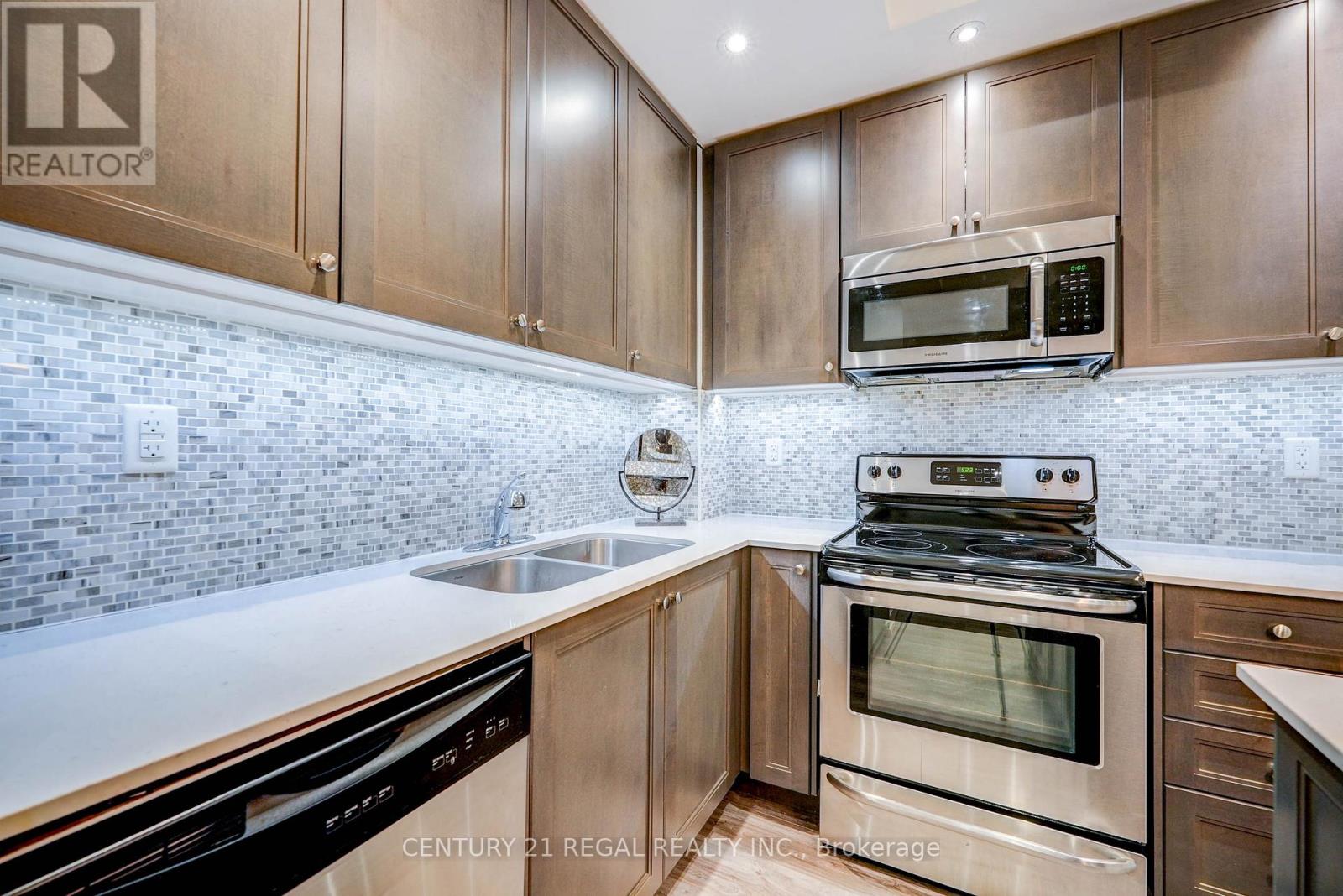 5B - 867 WILSON AVENUE, Toronto (Downsview-Roding-CFB), Ontario, M3K0A4 — Photo 11