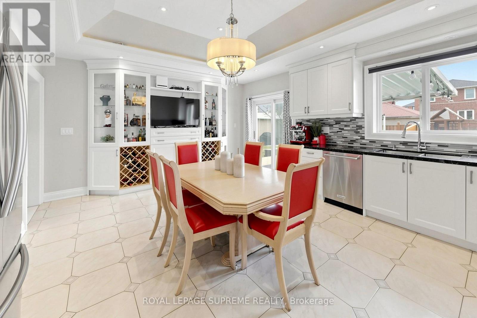 46 CHISWICK AVENUE, Toronto (Brookhaven-Amesbury), Ontario, M6M4T9 — Photo 13