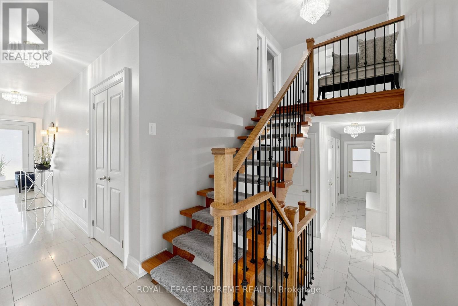46 CHISWICK AVENUE, Toronto (Brookhaven-Amesbury), Ontario, M6M4T9 — Photo 19
