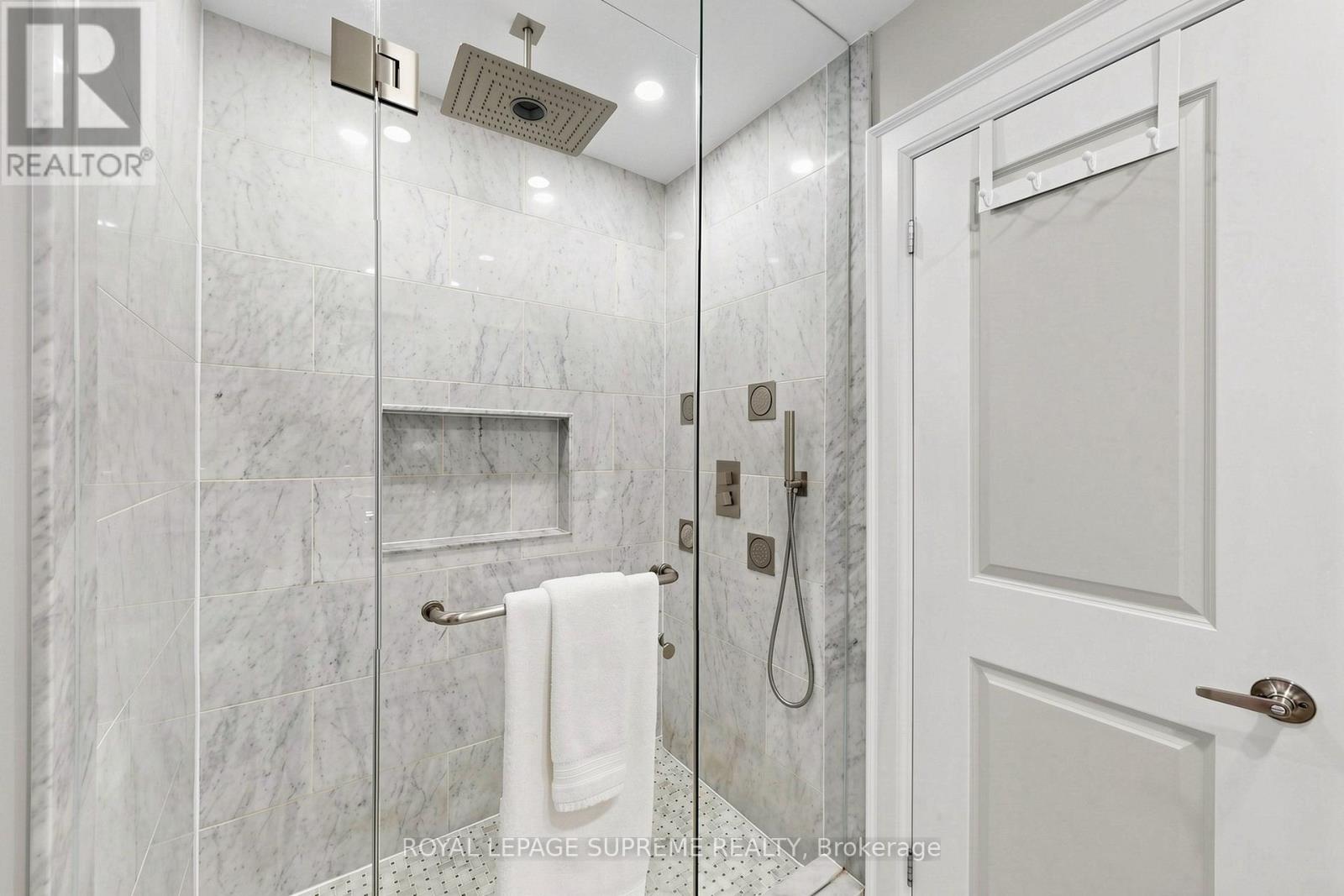 46 CHISWICK AVENUE, Toronto (Brookhaven-Amesbury), Ontario, M6M4T9 — Photo 27