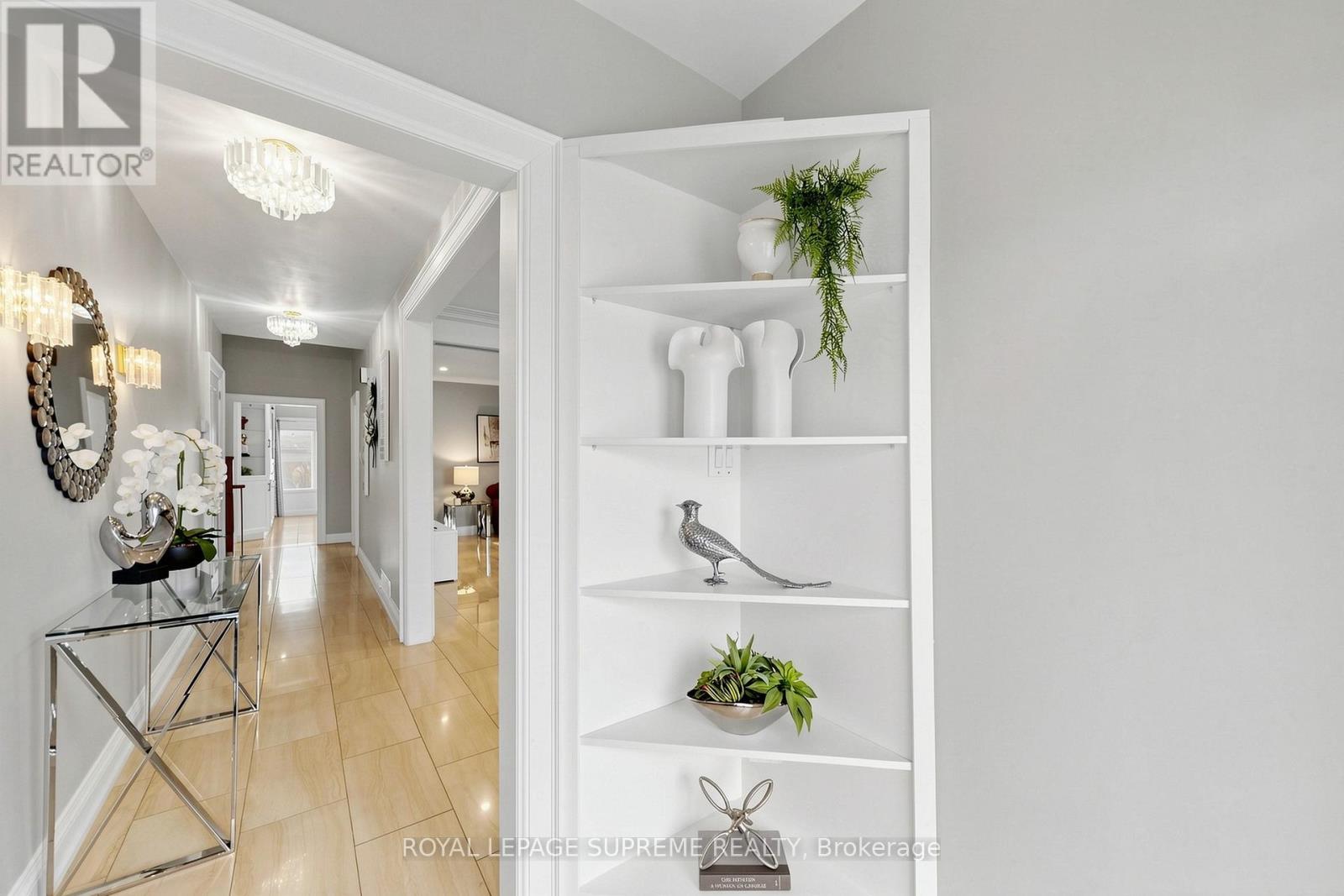 46 CHISWICK AVENUE, Toronto (Brookhaven-Amesbury), Ontario, M6M4T9 — Photo 4