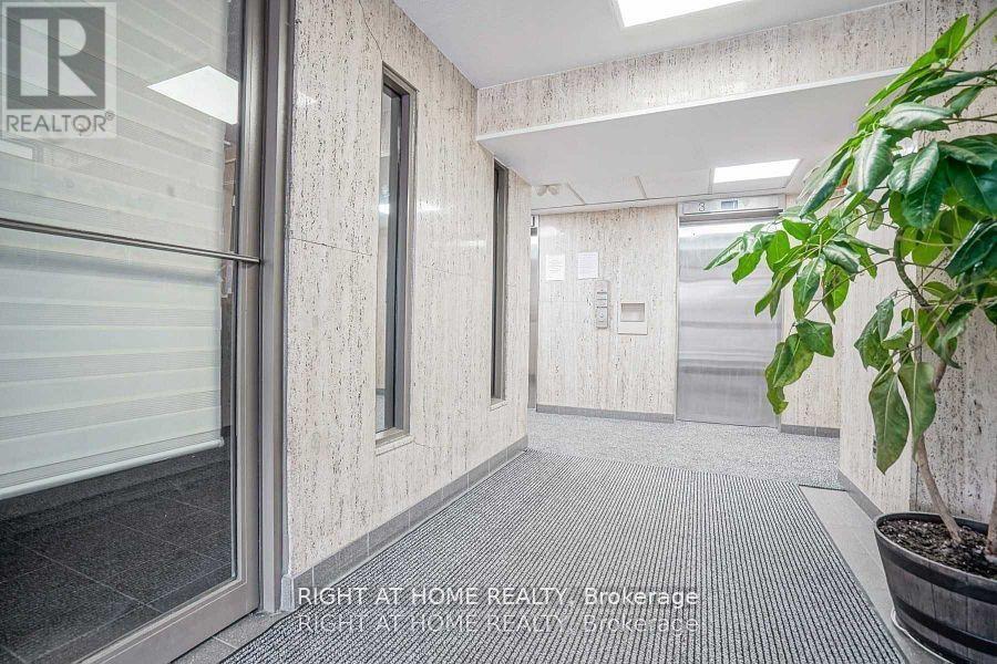 1607 - 235 GRANDRAVINE DRIVE, Toronto (Glenfield-Jane Heights), Ontario, M3N1J2 — Photo 3