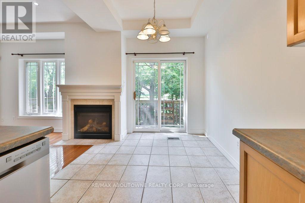 19 - 2169 ORCHARD ROAD, Burlington (Orchard), Ontario, L7L7H9 — Photo 21