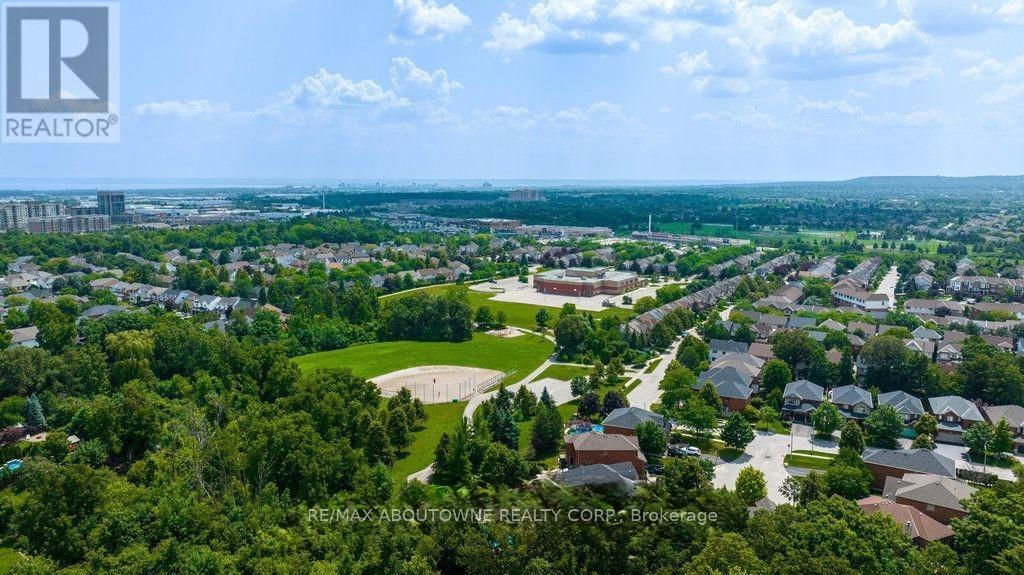 19 - 2169 ORCHARD ROAD, Burlington (Orchard), Ontario, L7L7H9 — Photo 3