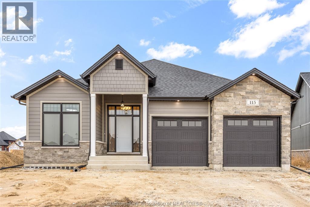 108 BLOOMINGTON WAY, Chatham, Ontario, N7L0H2 — Photo 5