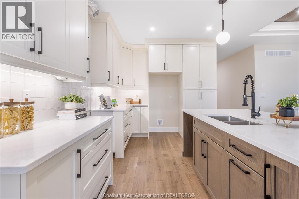 64 BLOOMINGTON WAY, Chatham, Ontario, N7L0H2 — Photo 19