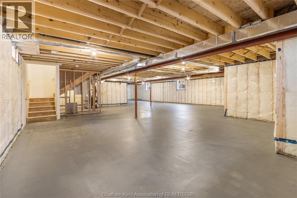 64 BLOOMINGTON WAY, Chatham, Ontario, N7L0H2 — Photo 39