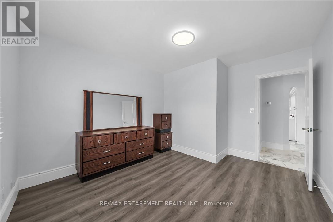 8 SHYNAL AVENUE, Hamilton (Parkview), Ontario, L8H6K1 — Photo 20