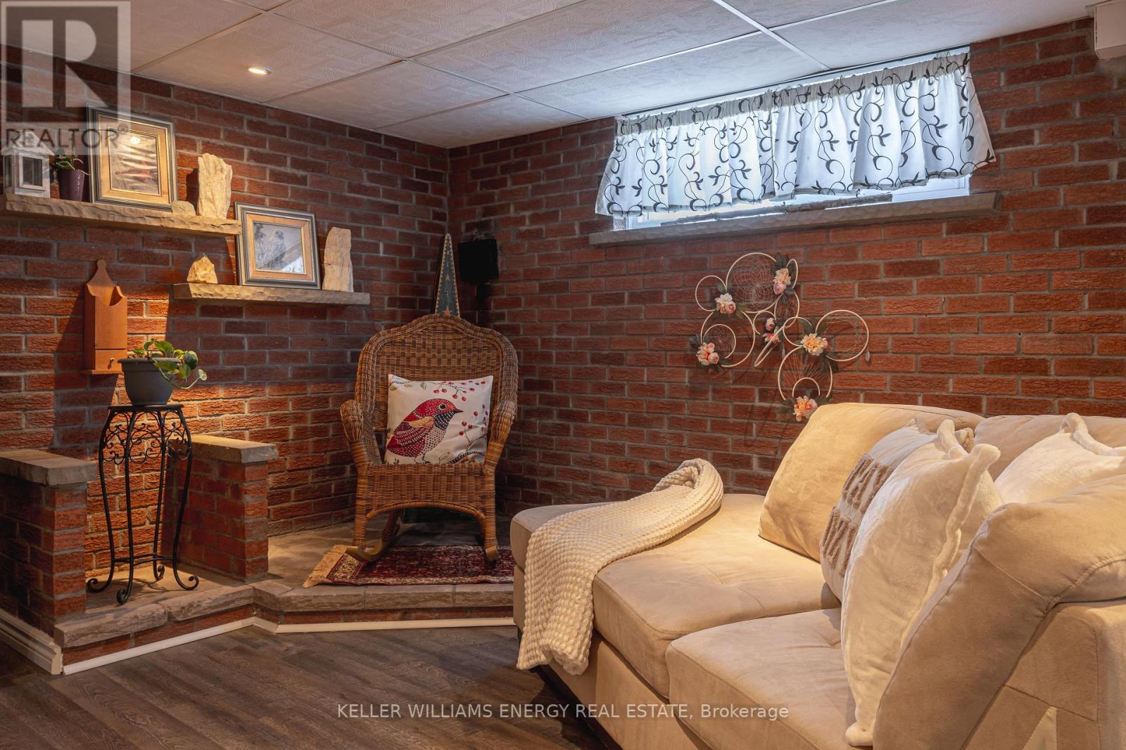 70 ORIOLE COURT, Oshawa (Donevan), Ontario, L1H6Y5 — Photo 16