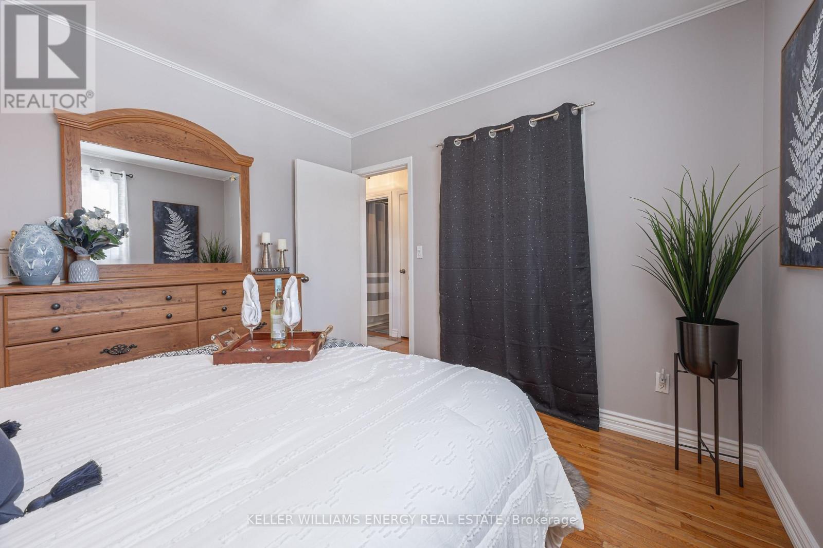 70 ORIOLE COURT, Oshawa (Donevan), Ontario, L1H6Y5 — Photo 9