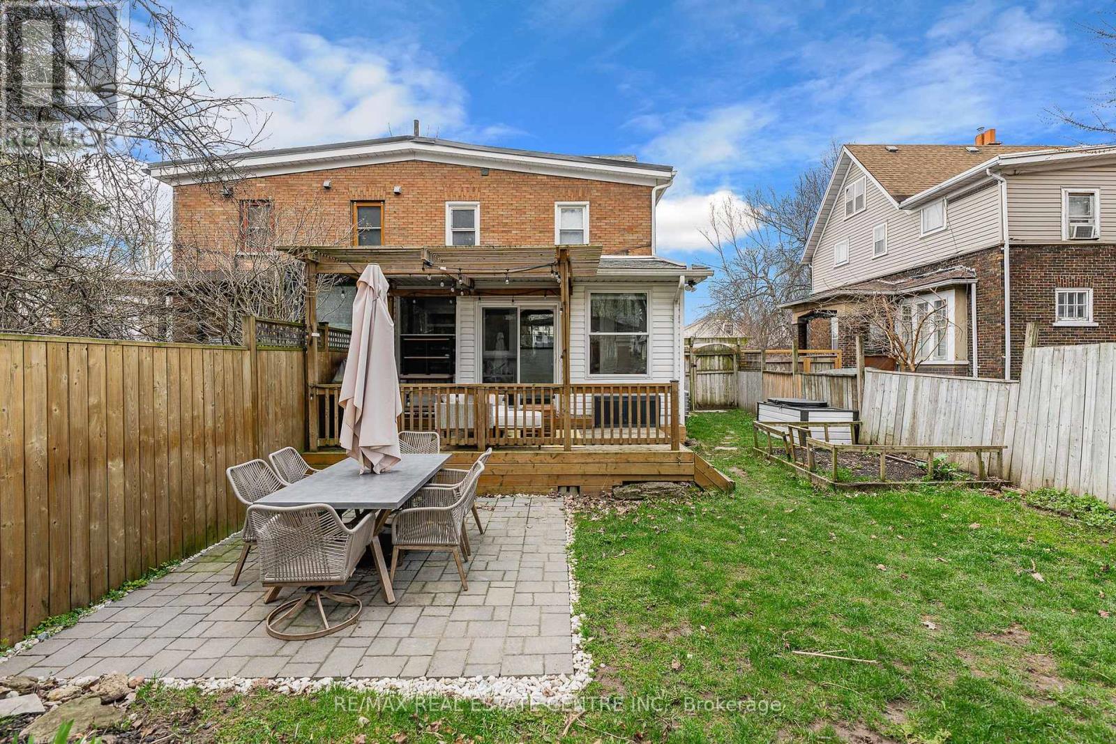 282 PARK STREET, Kitchener, Ontario, N2G1N1 — Photo 44