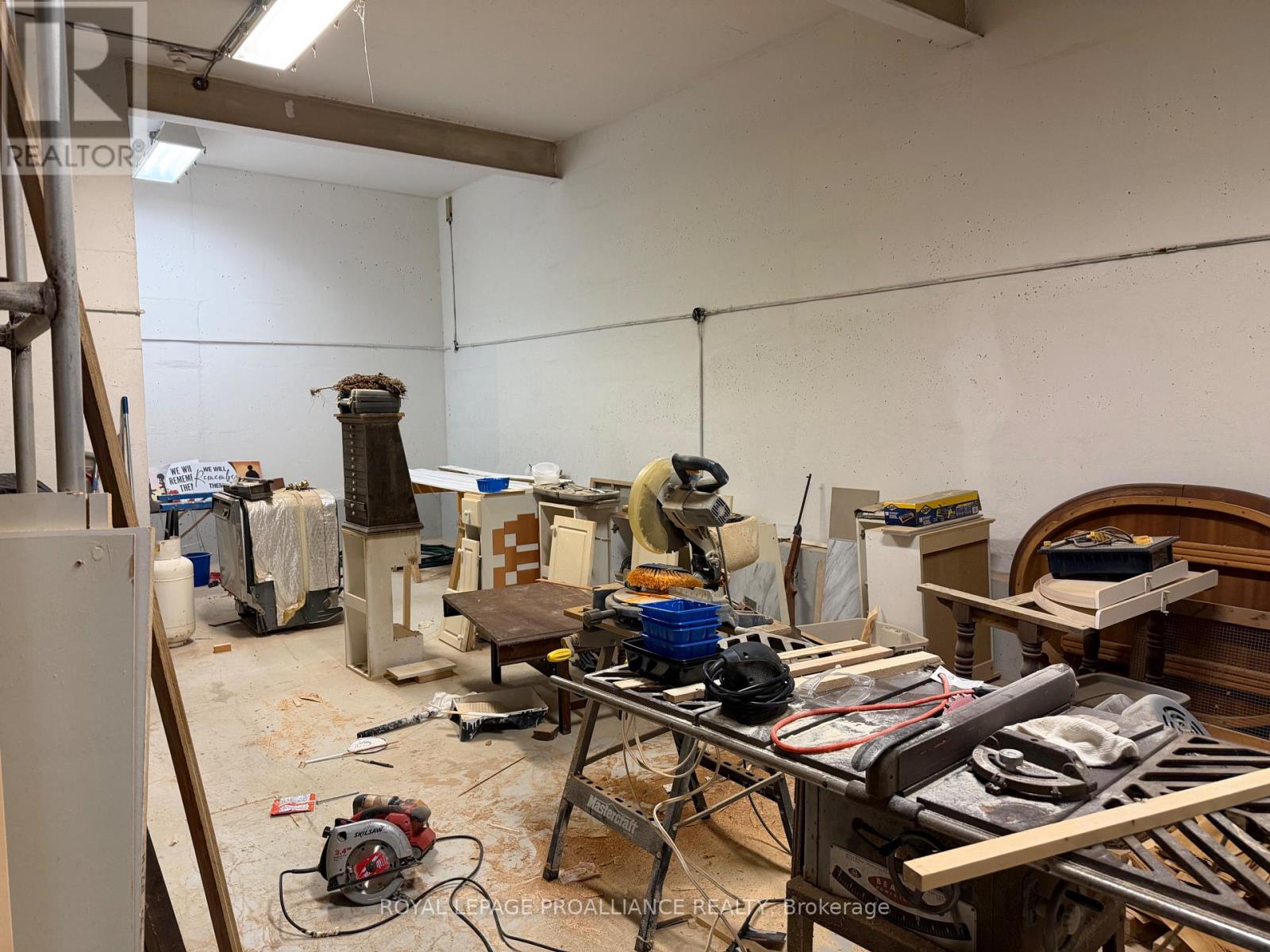 125 JAMES STREET W, Brockville, Ontario, K6V4A3 — Photo 11