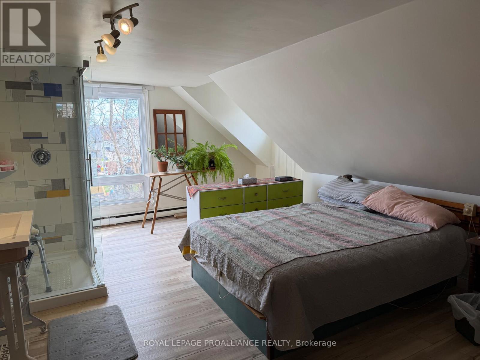 125 JAMES STREET W, Brockville, Ontario, K6V4A3 — Photo 19