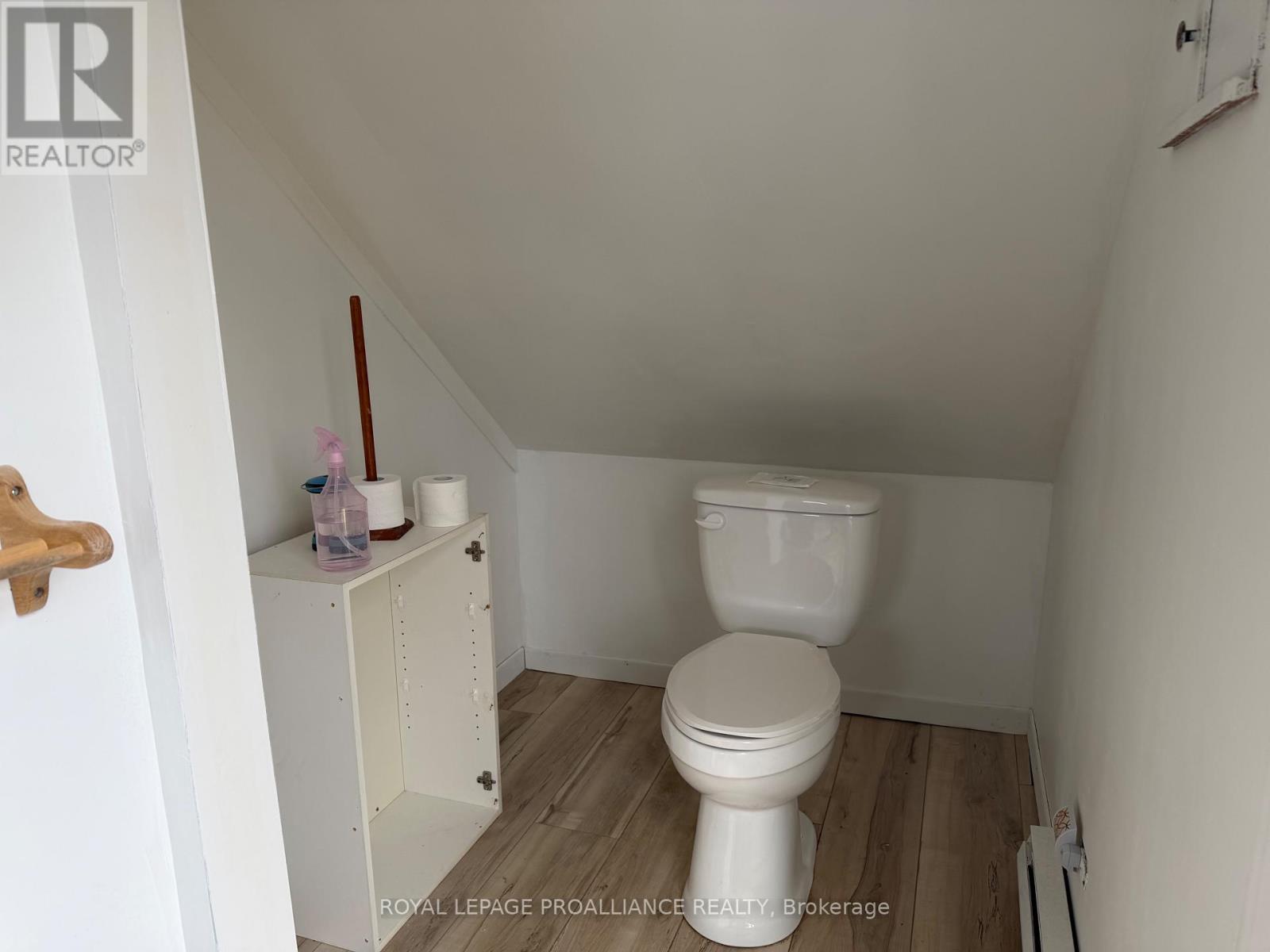 125 JAMES STREET W, Brockville, Ontario, K6V4A3 — Photo 20