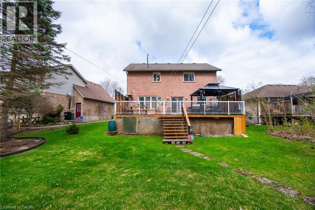 128 EBY Crescent, New Hamburg, Ontario, N3A1Z2 — Photo 14