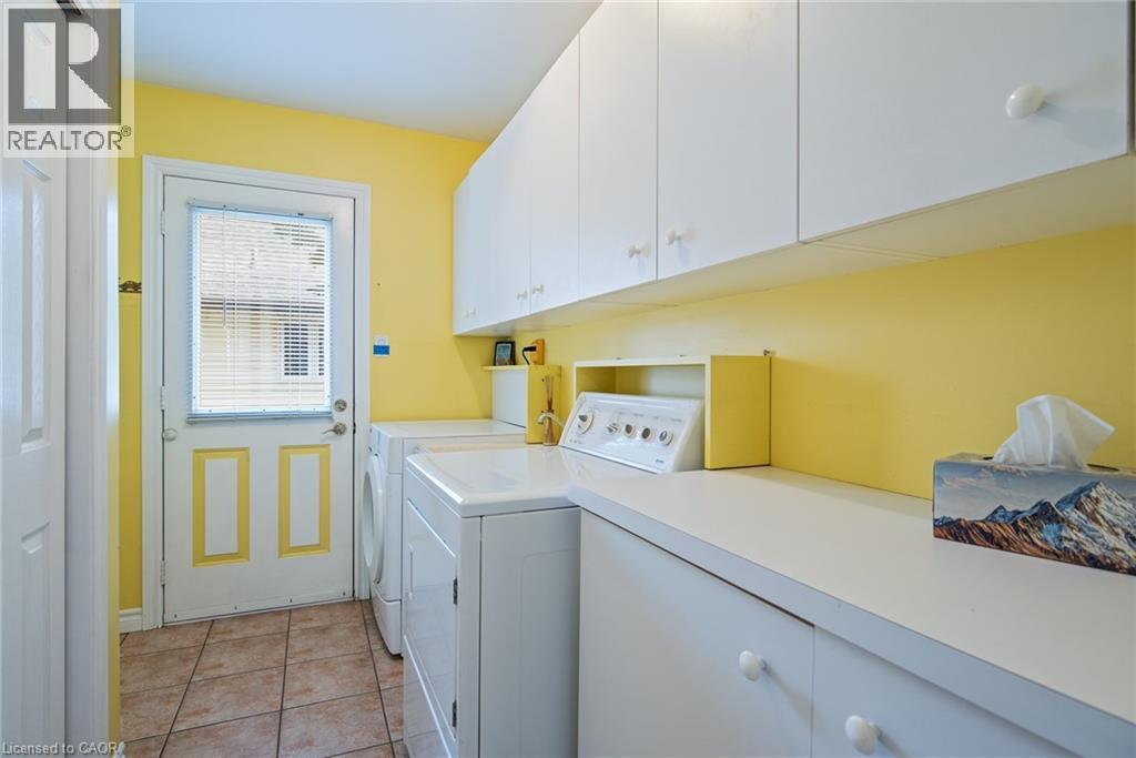 128 EBY Crescent, New Hamburg, Ontario, N3A1Z2 — Photo 16