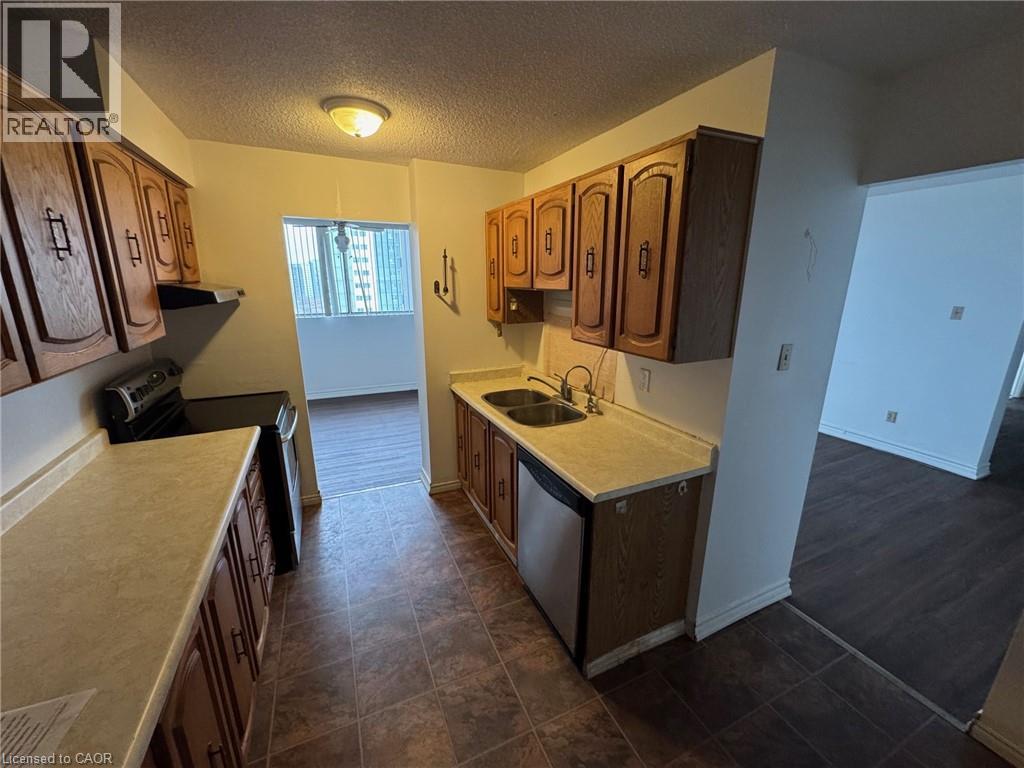 375 KING Street N Unit# 603, Waterloo, Ontario, N2J4L6 — Photo 10