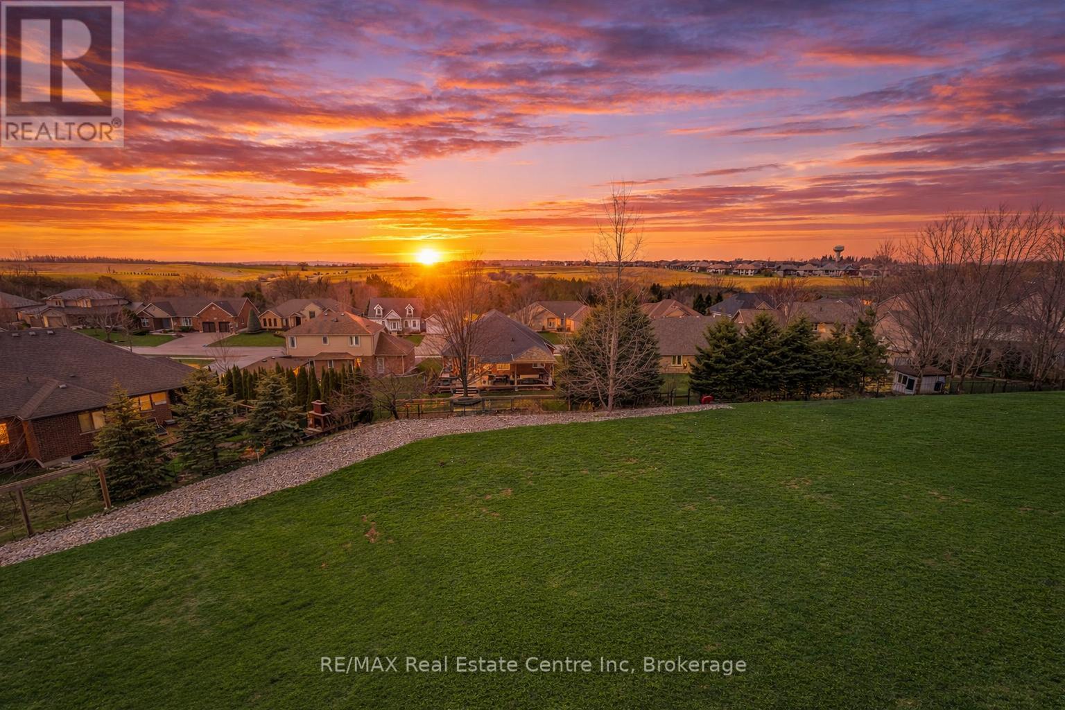 14 FAITH DRIVE, Mapleton, Ontario, N0G1P0 — Photo 17