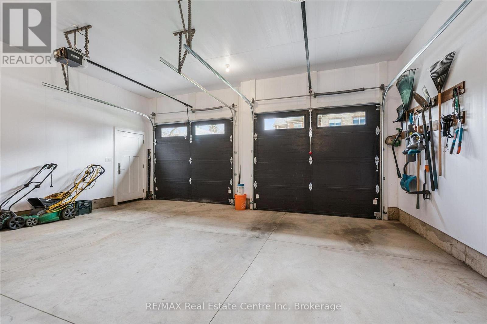 14 FAITH DRIVE, Mapleton, Ontario, N0G1P0 — Photo 37