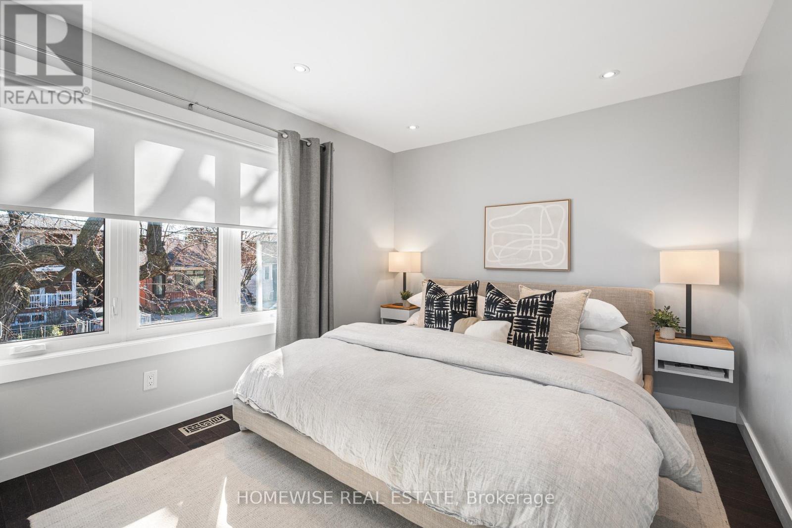220 ROBINA AVENUE, Toronto (Oakwood Village), Ontario, M6C3Z1 — Photo 12