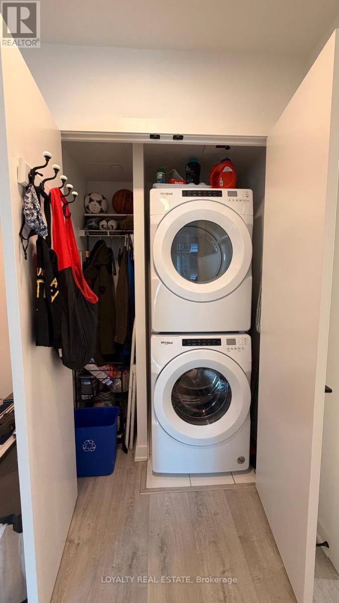 805 - 327 KING STREET W, Toronto (Waterfront Communities), Ontario, M5V1J5 — Photo 14