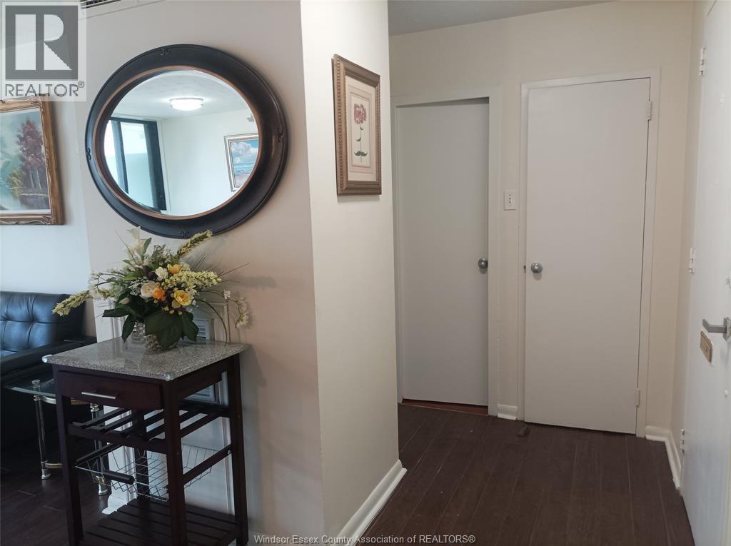 111 RIVERSIDE DRIVE East Unit# 808, Windsor, Ontario, N9A2S6 — Photo 4