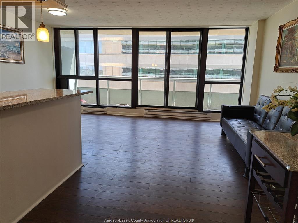 111 RIVERSIDE DRIVE East Unit# 808, Windsor, Ontario, N9A2S6 — Photo 5