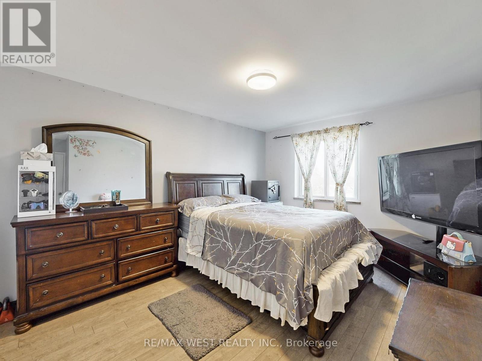 310 - 1660 BLOOR STREET, Mississauga (Applewood), Ontario, L4X1R9 — Photo 7