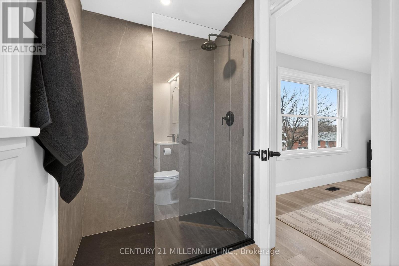 UPPER - 330 EAST 15TH STREET, Hamilton (Hill Park), Ontario, L9A4G5 — Photo 33