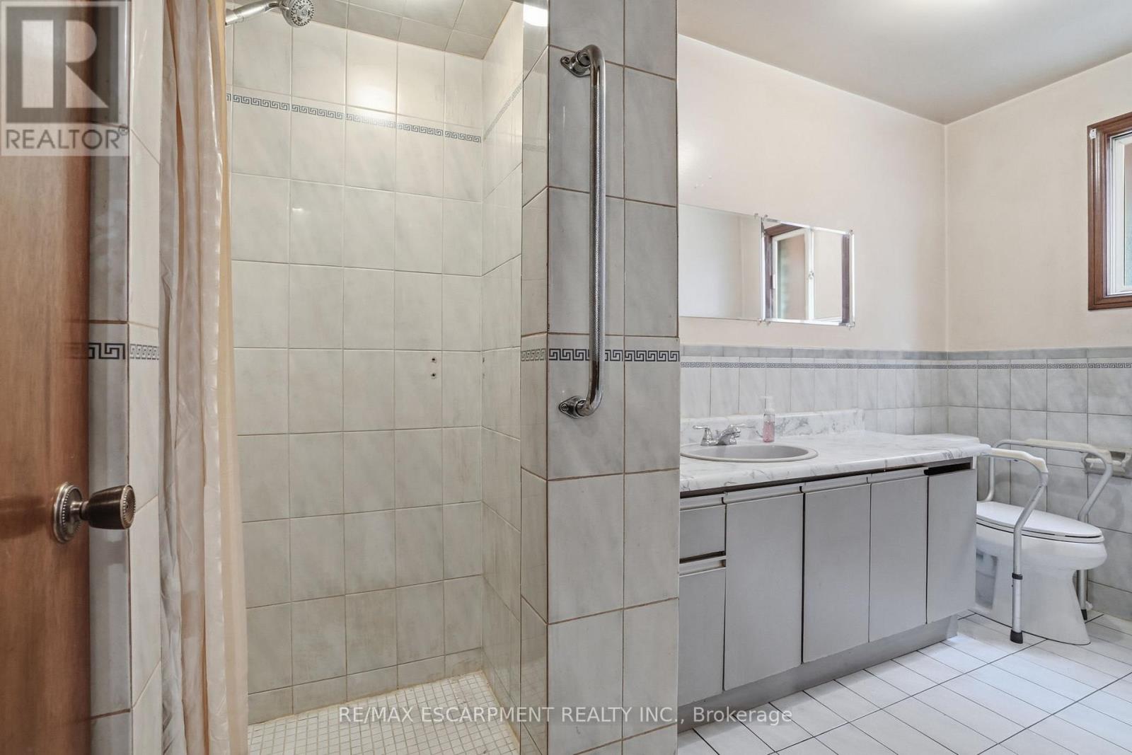 60 REXFORD DRIVE, Hamilton (Randall), Ontario, L8W2L9 — Photo 10