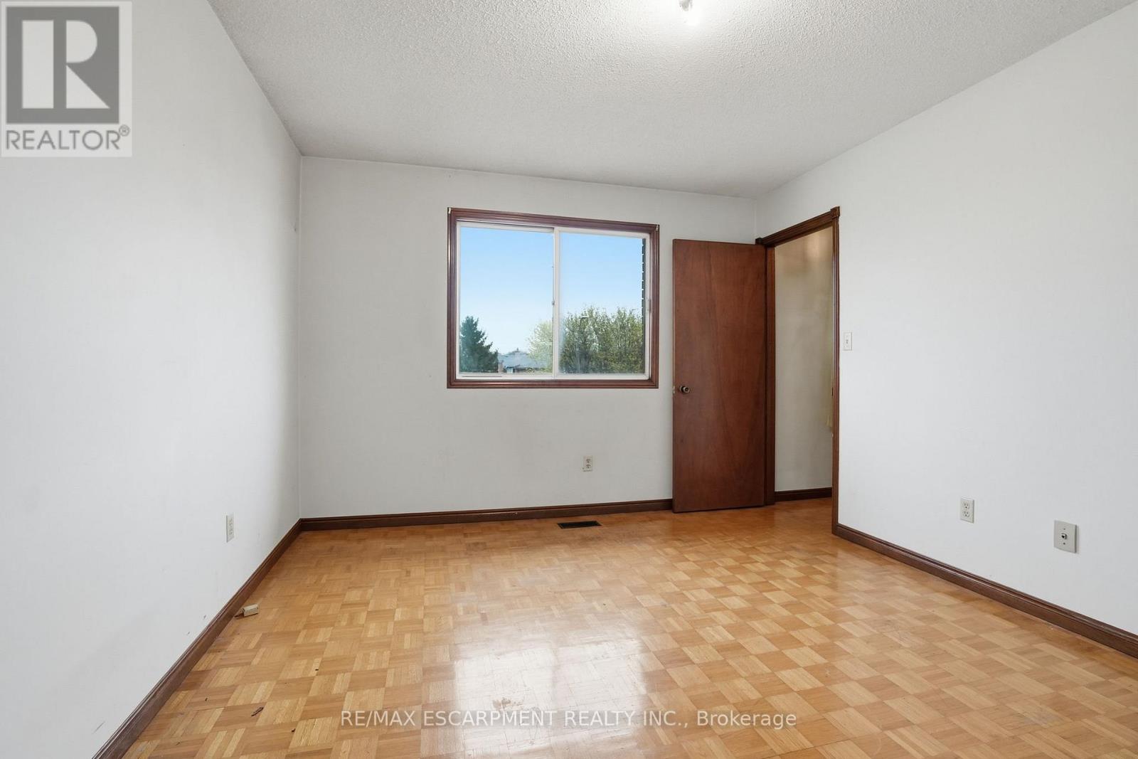 60 REXFORD DRIVE, Hamilton (Randall), Ontario, L8W2L9 — Photo 13