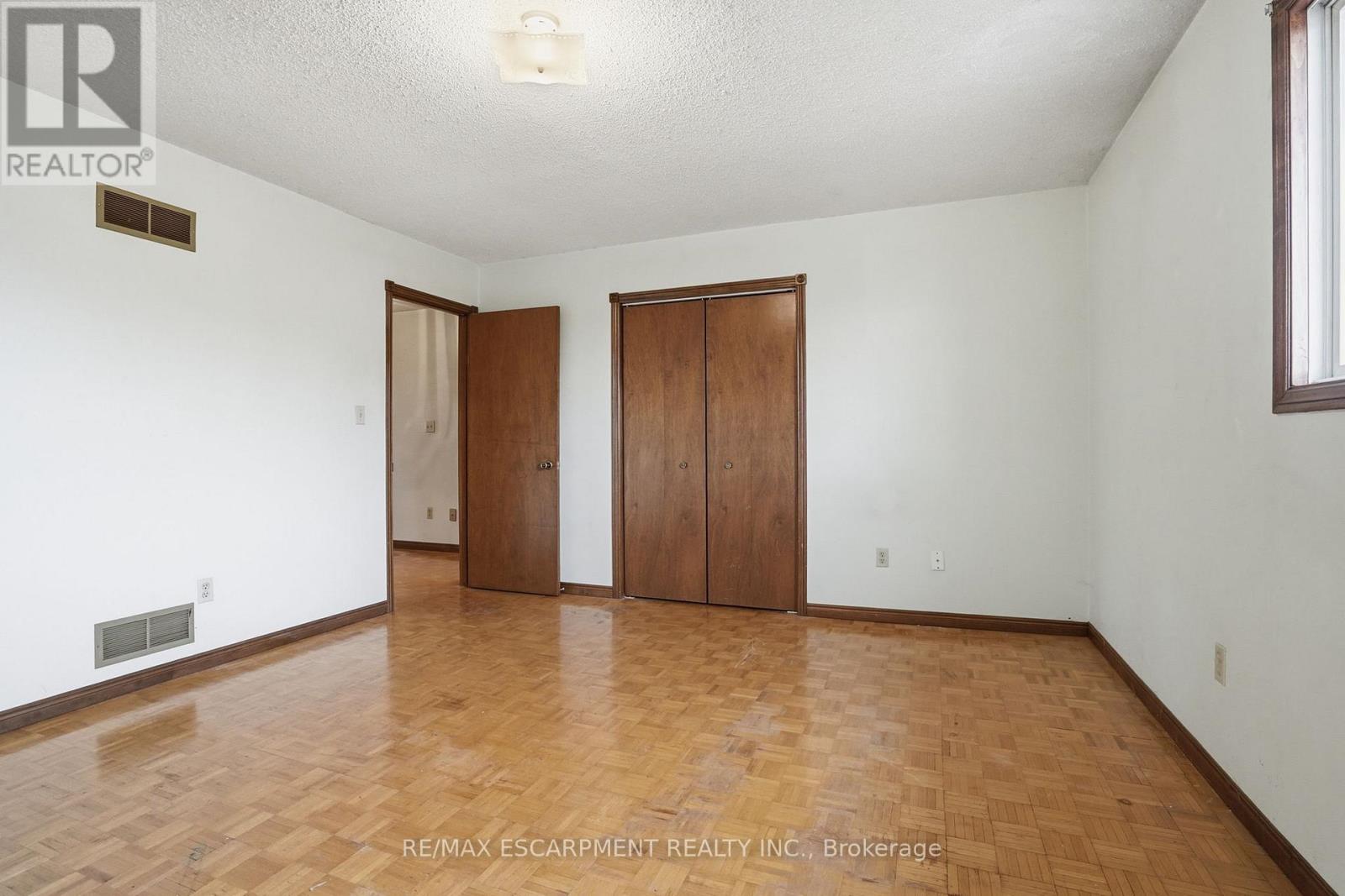 60 REXFORD DRIVE, Hamilton (Randall), Ontario, L8W2L9 — Photo 25