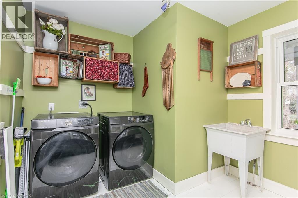 31 FRONT Street, St. Jacobs, Ontario, N0B2N0 — Photo 10