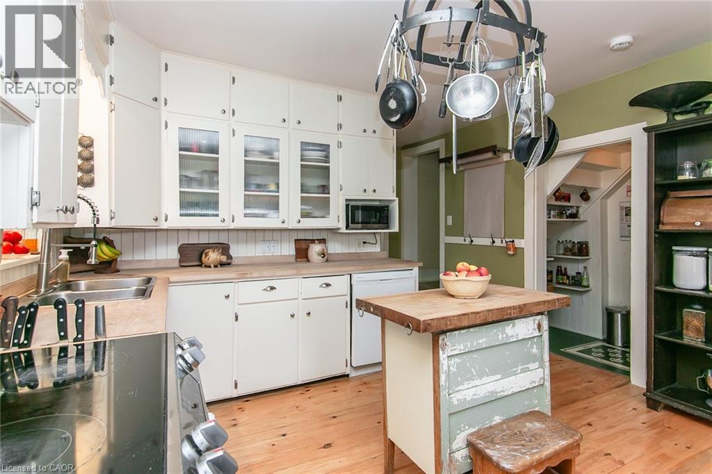 31 FRONT Street, St. Jacobs, Ontario, N0B2N0 — Photo 14