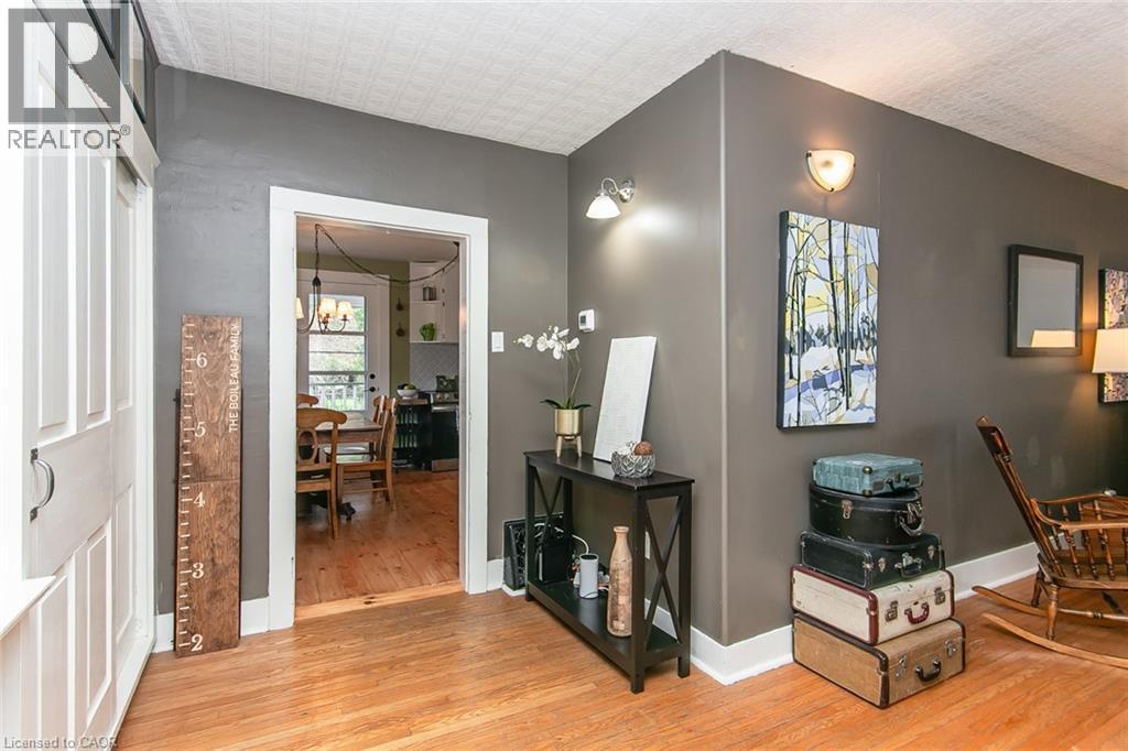 31 FRONT Street, St. Jacobs, Ontario, N0B2N0 — Photo 19