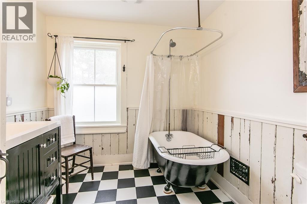 31 FRONT Street, St. Jacobs, Ontario, N0B2N0 — Photo 29