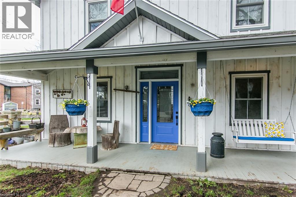 31 FRONT Street, St. Jacobs, Ontario, N0B2N0 — Photo 3