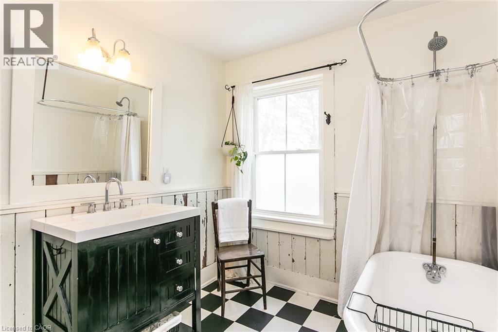 31 FRONT Street, St. Jacobs, Ontario, N0B2N0 — Photo 30