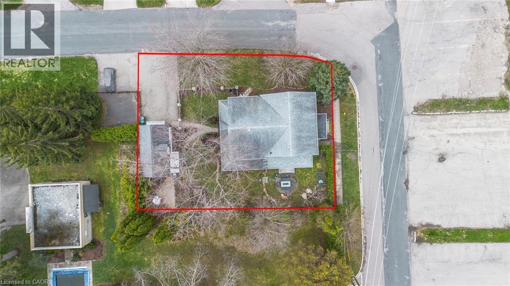 31 FRONT Street, St. Jacobs, Ontario, N0B2N0 — Photo 45