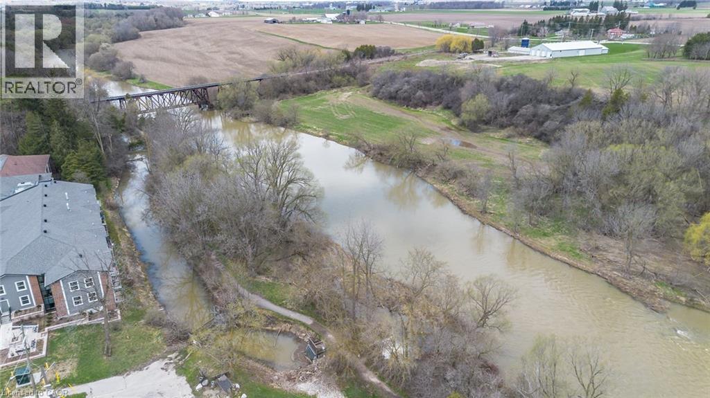 31 FRONT Street, St. Jacobs, Ontario, N0B2N0 — Photo 48